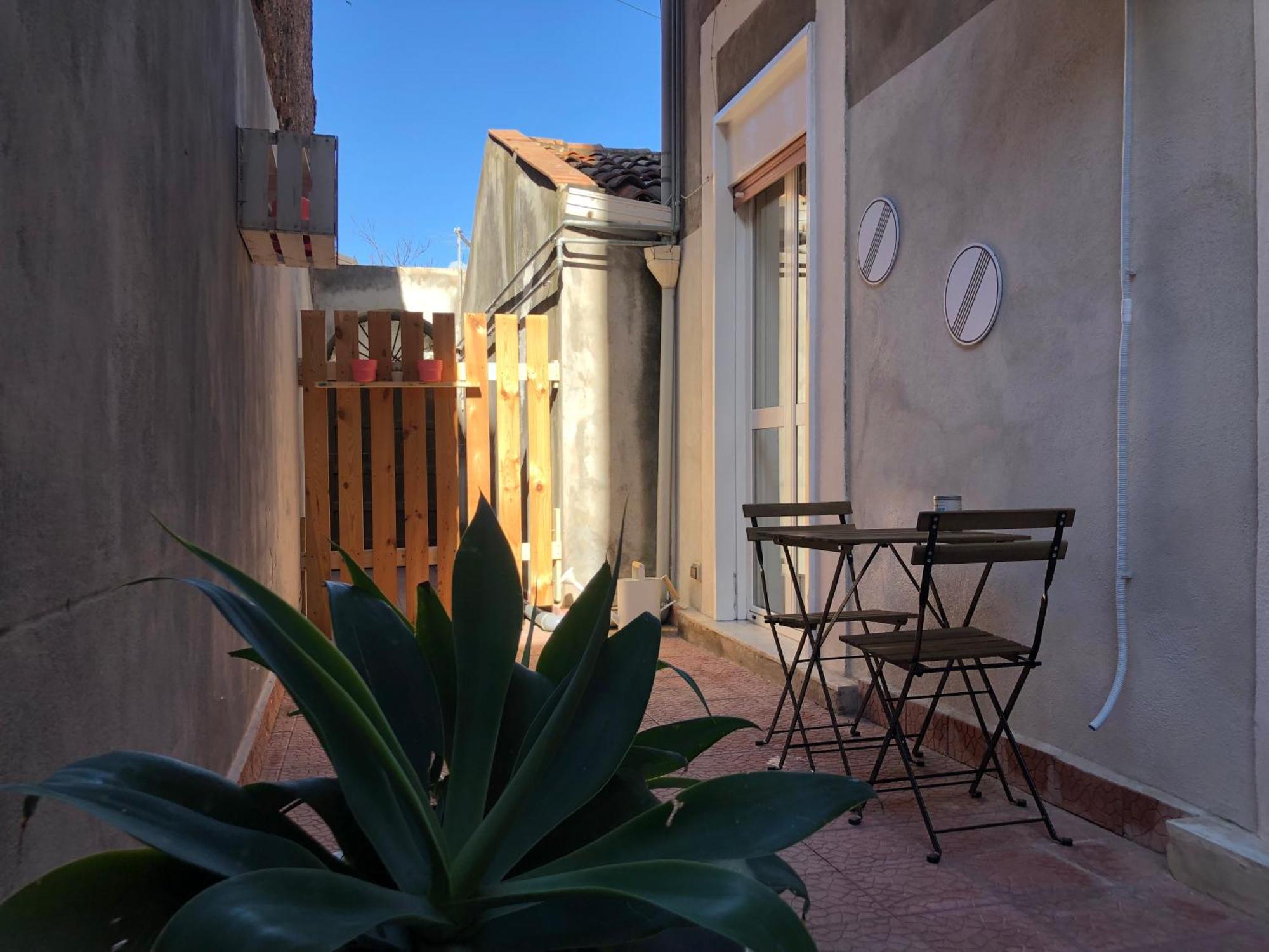 Home Vicolo Lavico Catania Exterior photo